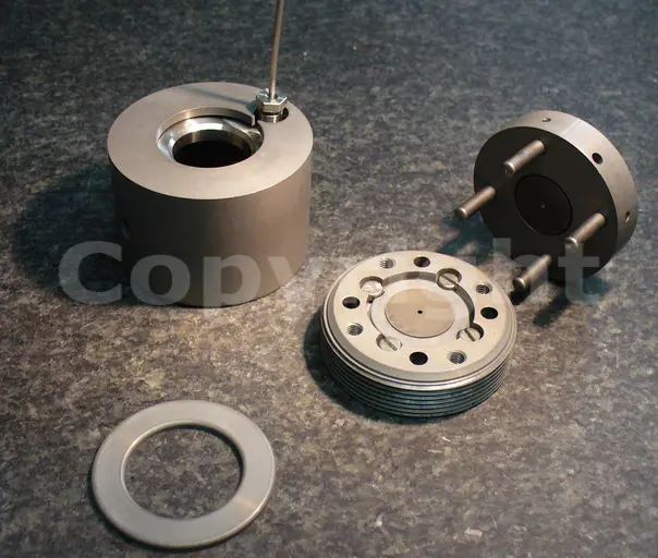 M-DAC-XCV-THT membrane diamond anvil cell – view 2 – BETSA®