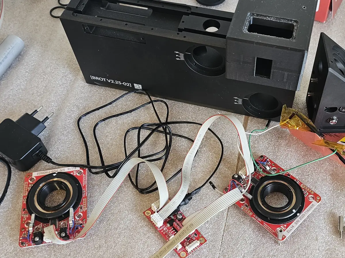 ELL14 rotator modules wired in front of the BROT V2.25-02 body